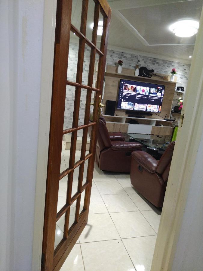 Cheers Guest House Evander Exterior foto