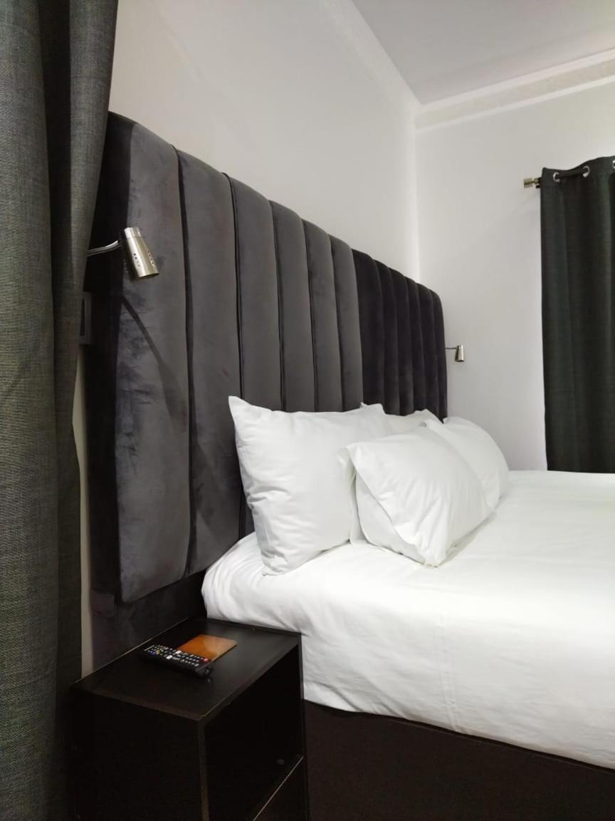 Cheers Guest House Evander Exterior foto