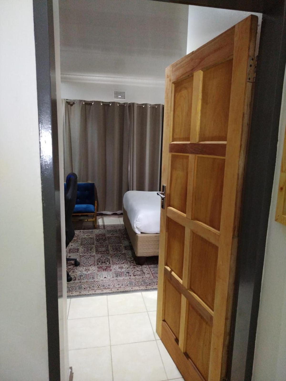 Cheers Guest House Evander Exterior foto